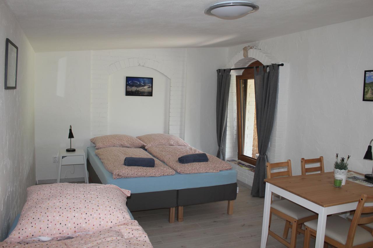 Apartman Lipa Мікулов Екстер'єр фото